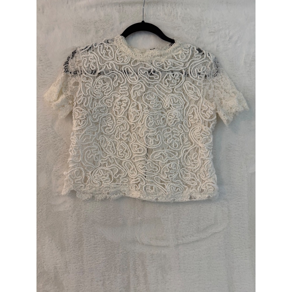 Zara Trafaluc White Lace Crop Top‎ Short Sleeve Full Zip Back Textured Floral M